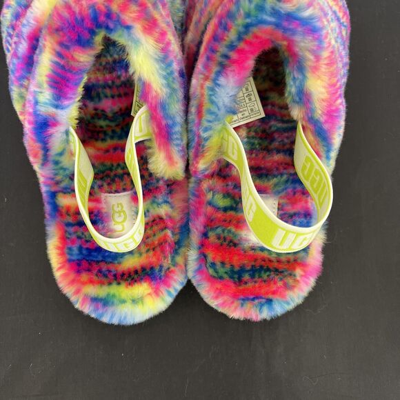 Ugg Fluff Yeah Pixelate 1125007K Youth Slides Size Y-6 Slipper Benefits Charity - Picture 7 of 14